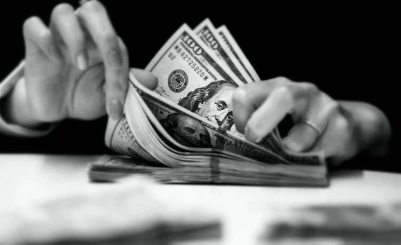 قیمت دلار پس از مکانیسم ماشه؛ منتظر چه اعدادی باشیم؟