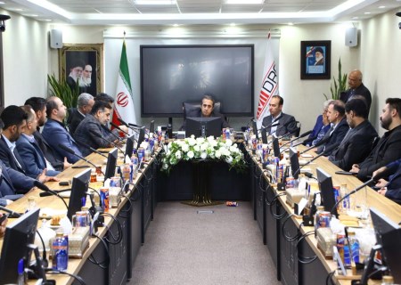 آقاجانلو : کارکنان ایمیدرو در دفاع ملی 12 روزه، پای اهداف سازمانی ایستادند