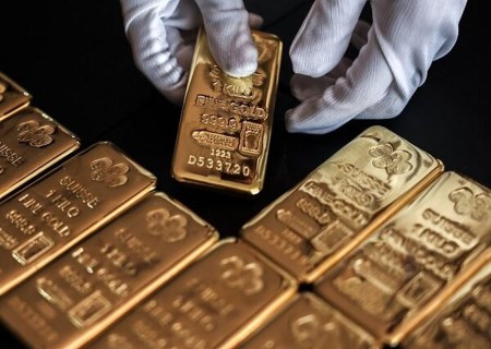 قیمت طلا جهانی در یک قدمی ثبت رکورد؛ اونس چند دلار گران شد؟