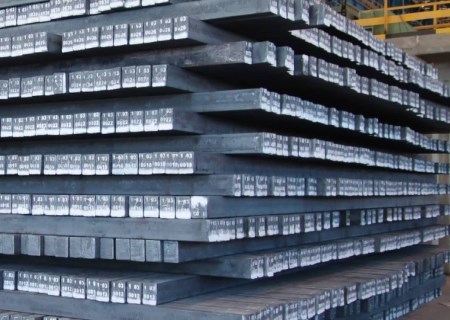 پیشتازی فولاد غدیر نی‌ریز در روز کم‌تقاضای بازار شمش