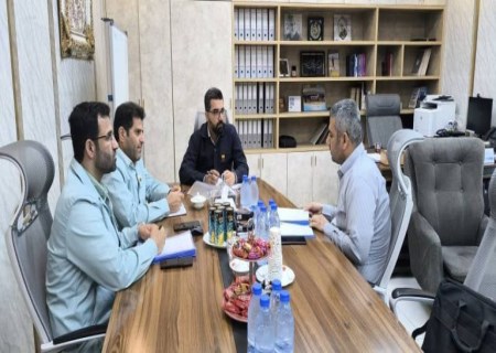 دیدار چهره به چهره معاون منابع انسانی و امور اجتماعی با کارکنان شرکت فولاد خوزستان