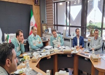 تعامل میان آتیه‌ فولاد و فولاد مبارکه؛ زمینه‌ساز رشد متقابل و کاهش هزینه‌های عملیاتی