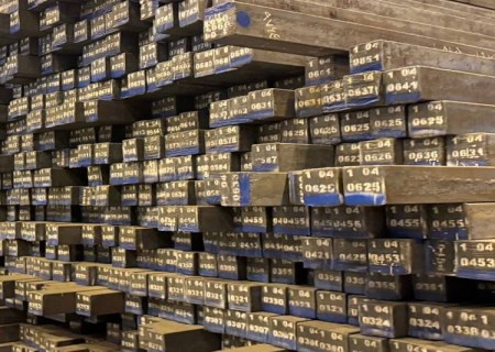 عرضه اعتباری 7000 تن شمش فولاد غدیر نی‌ ریز در بورس کالا