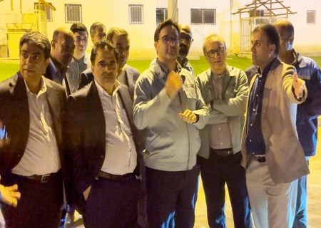 بازدید مدیرعامل فولاد هرمزگان از ورزشگاه خلیج فارس پیش از دیدار با استقلال