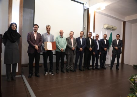 جهش بهره‌وری در فولاد هرمزگان با ایده‌های طلایی کارکنان