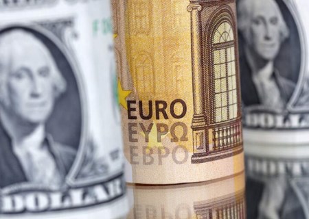 صعود قیمت دلار در بازار ارز تجاری؛ یورو چقدر ارزان شد؟