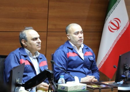 جلسه راهبردی فولاد اکسین؛ از بررسی عملکرد واحدها تا چاره‌اندیشی برای پایداری تولید