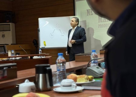 برگزاری دوره آموزشی «مدیریت نوین سازمانی» در فولاد اکسین در راستای توانمندسازی مدیران و ارتقای بینش سازمانی