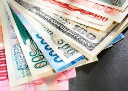امروز در بازار ارز تجاری؛ قیمت دلار و یورو صعودی شد