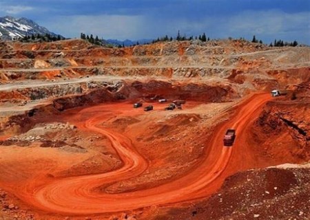 بازار جهانی مس در نیمه نخست ۲۰۲۶؛ کاهش معدن، افزایش پالایش